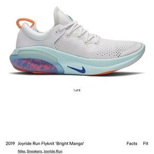 2019 Nike joyrun flyknit sneakers size9.5